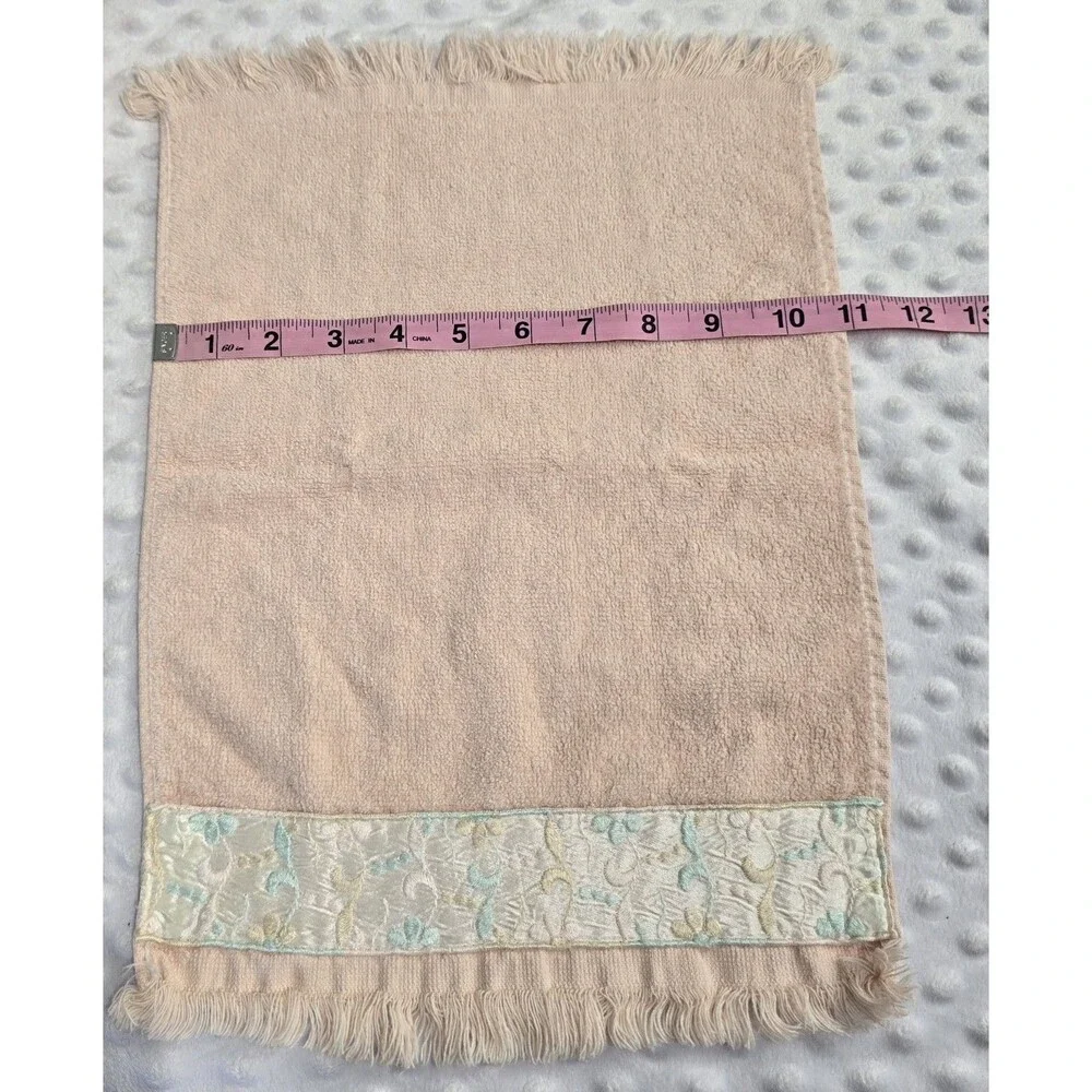 Vintage Pink Towel Set of 3 Cannon Fringe Fingertip Bathroom Guest Towels Granny